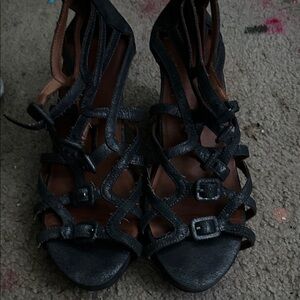 Elegant Black Strappy Women's heals